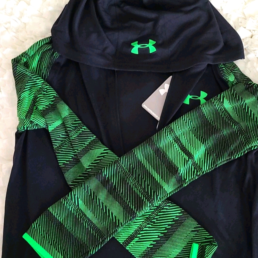 NWT UA Full Zip Boys Hoodie with Pockets Size YXL